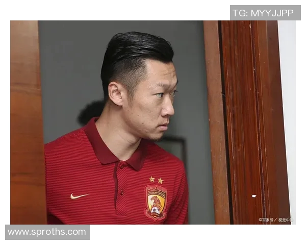 VAR亲承曾一度考虑离开球队 透露内心挣扎与转会的复杂心情